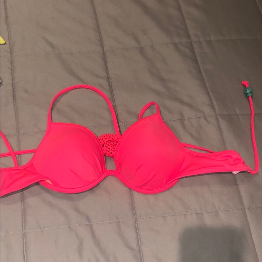 Victoria’s Secret bikini top
